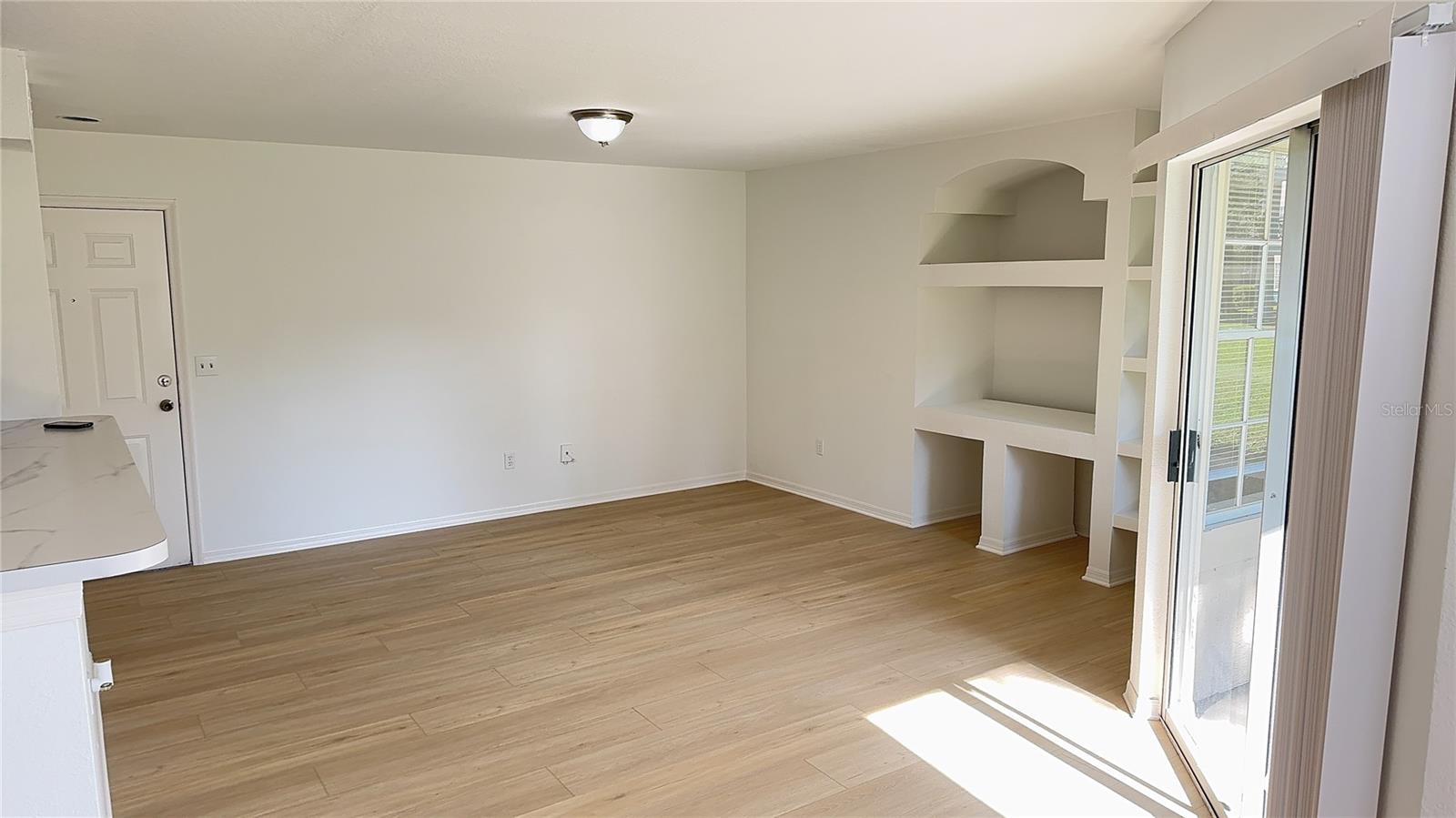 Image 41 of 45 For 7350 Westpointe Boulevard 213