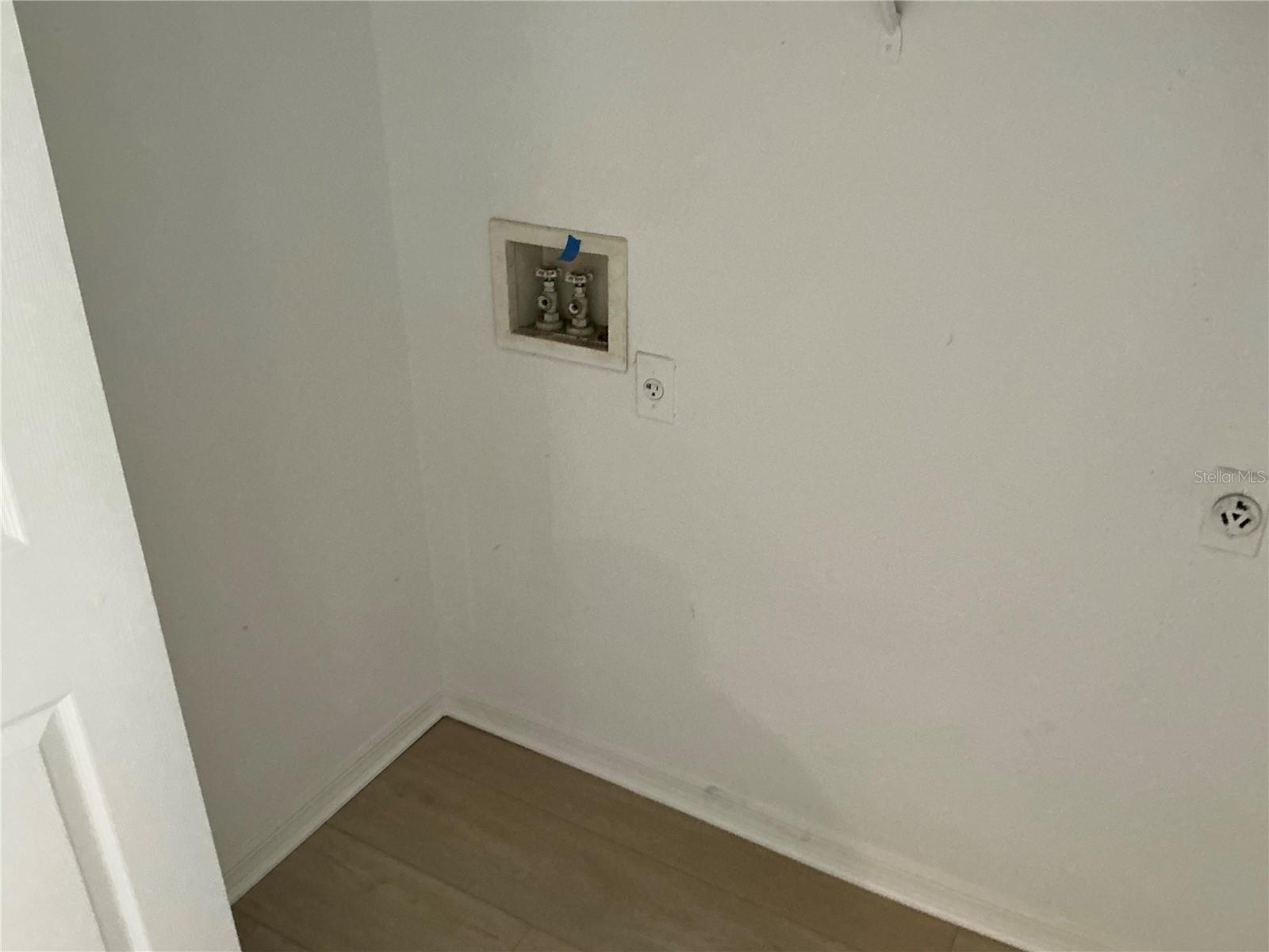 Image 6 of 13 For 7350 Westpointe Boulevard 213