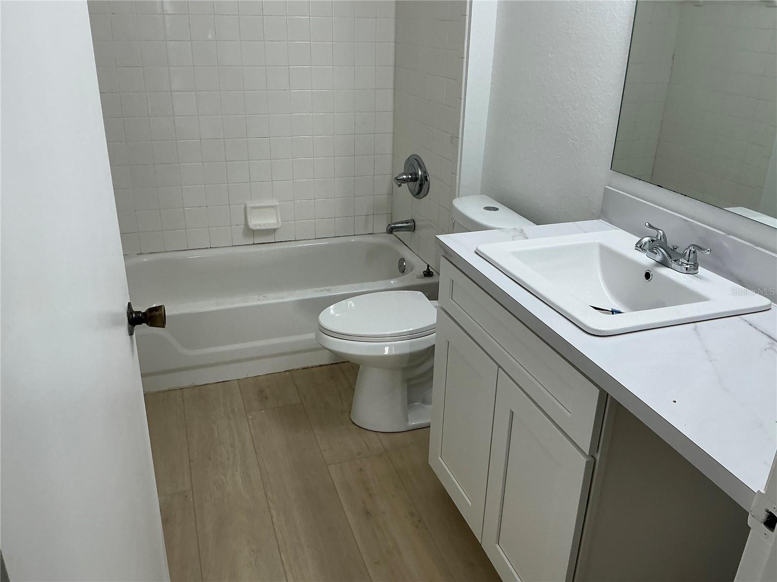 Image 9 of 13 For 7350 Westpointe Boulevard 213