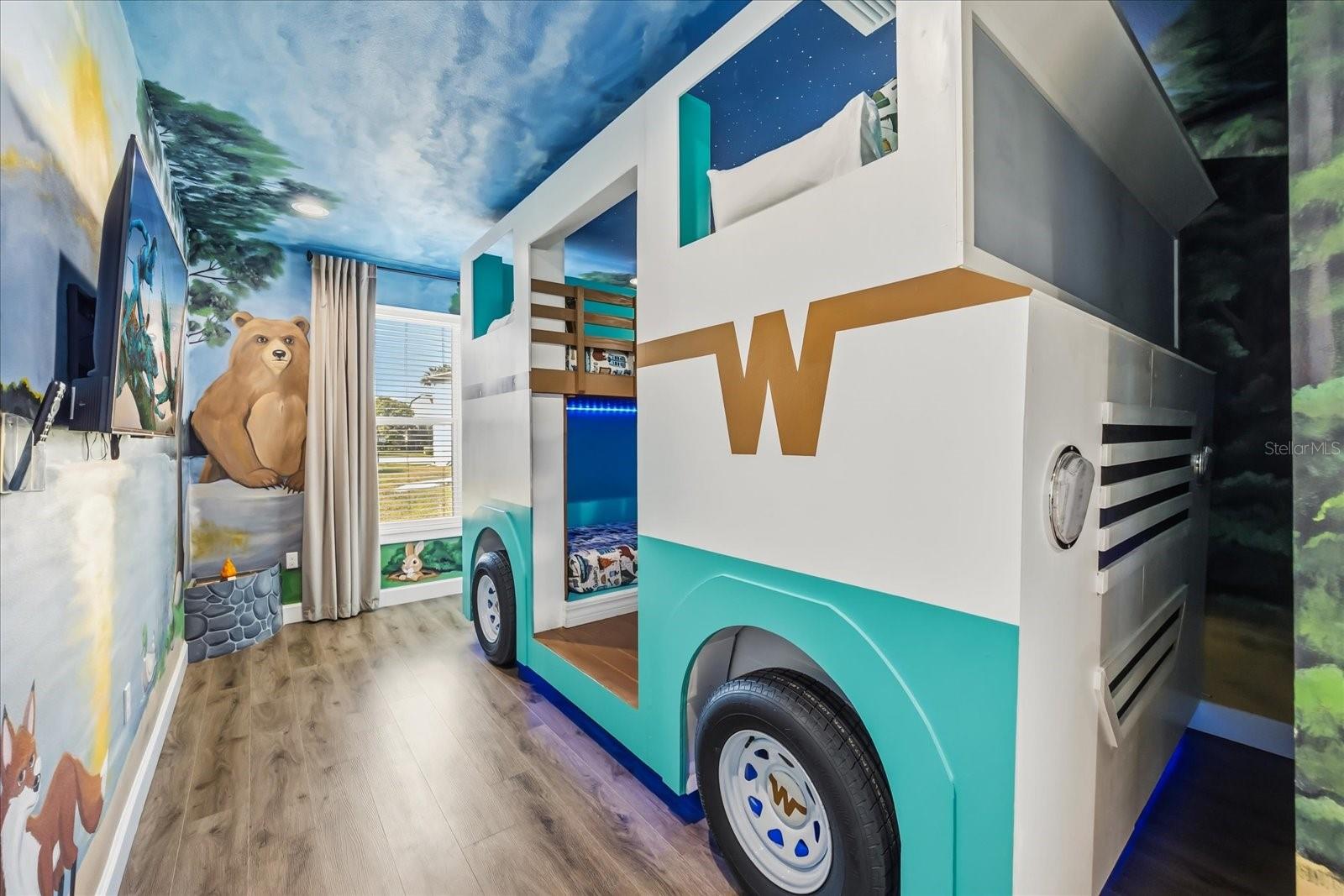 Image 5 of 79 For 7617 Excitement Drive