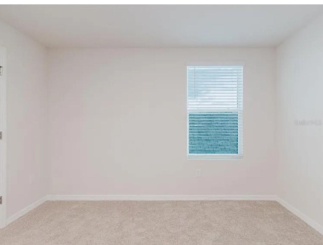 Image 16 of 30 For 5846 Silver Moonlight Drive