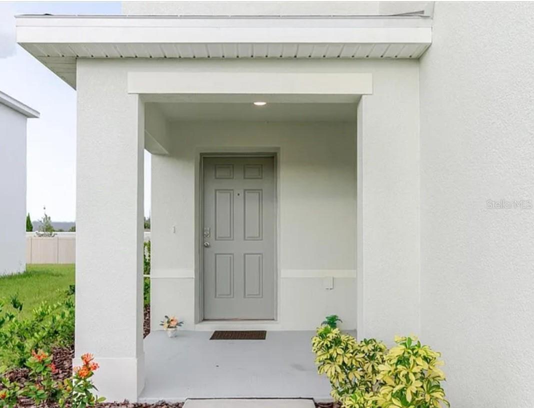 Image 3 of 30 For 5846 Silver Moonlight Drive