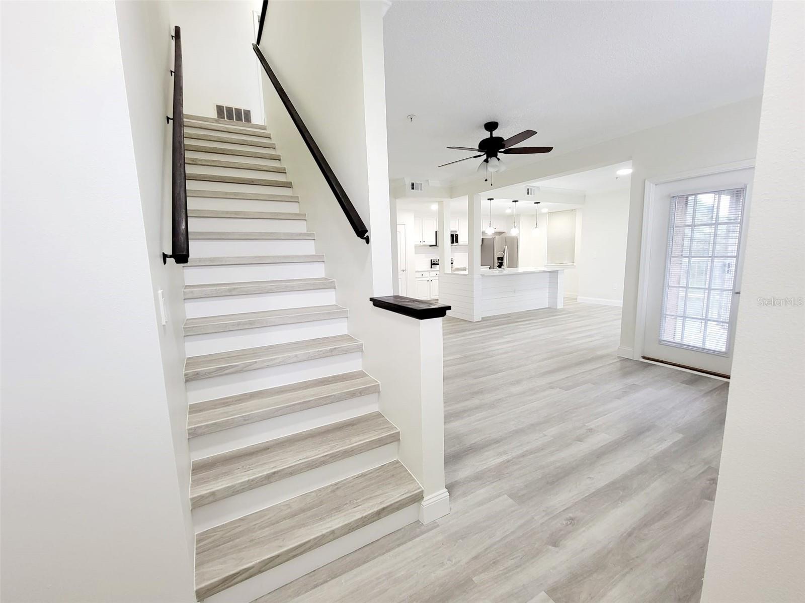 Image 18 of 40 For 12024 Villanova Drive 107