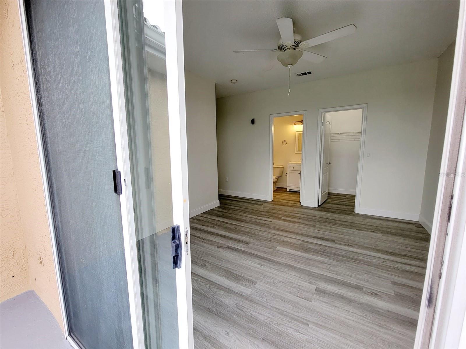 Image 20 of 40 For 12024 Villanova Drive 107