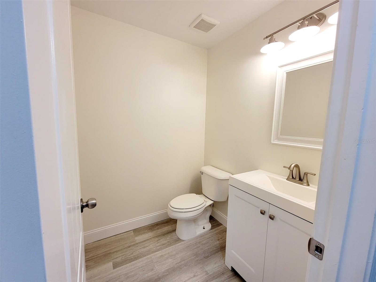 Image 34 of 40 For 12024 Villanova Drive 107