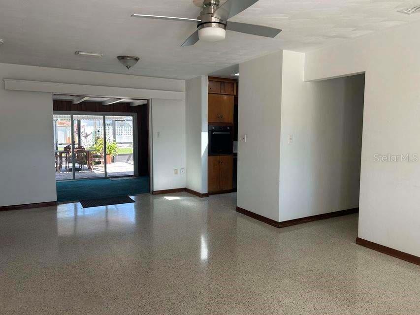 Image 16 of 23 For 324 Harbor Drive