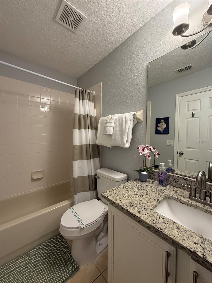 Image 12 of 36 For 487 La Mirage Street