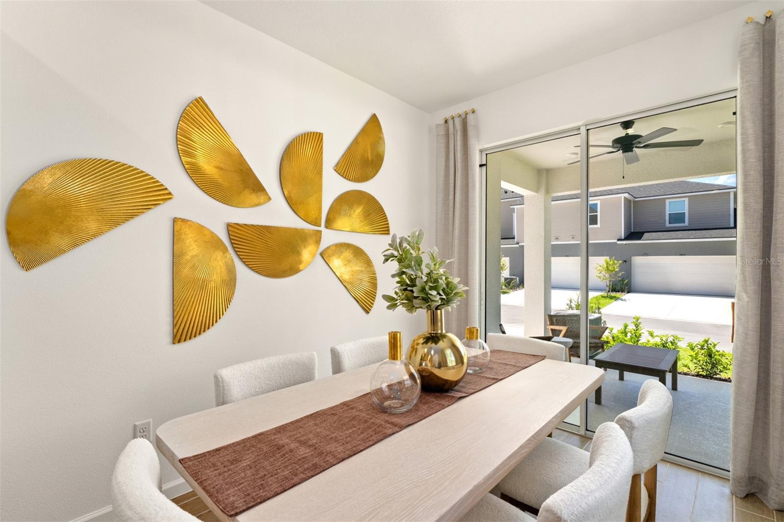 Image 17 of 23 For 9876 Walkway Drive