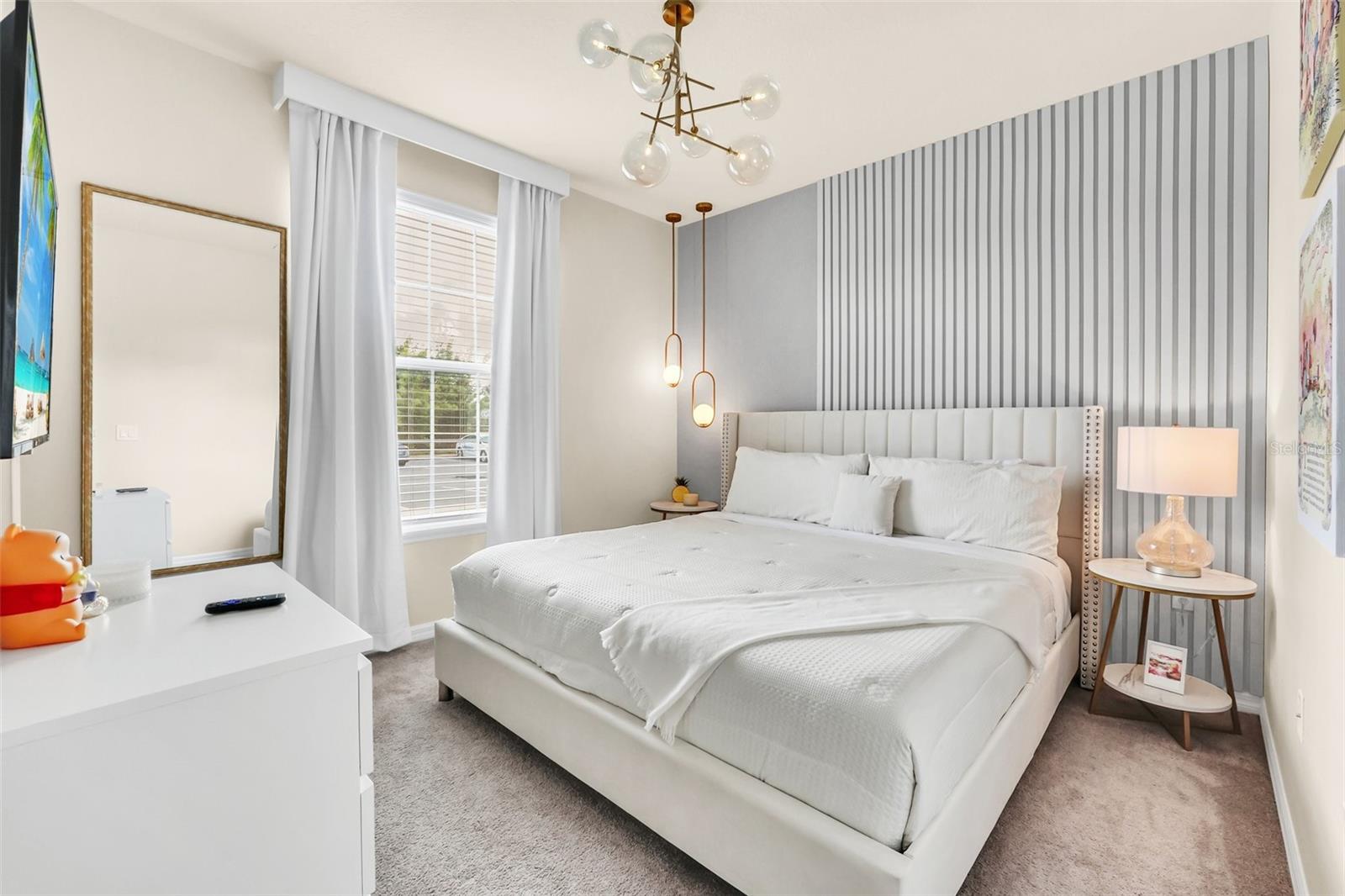 Image 31 of 49 For 830 Paradise Drive