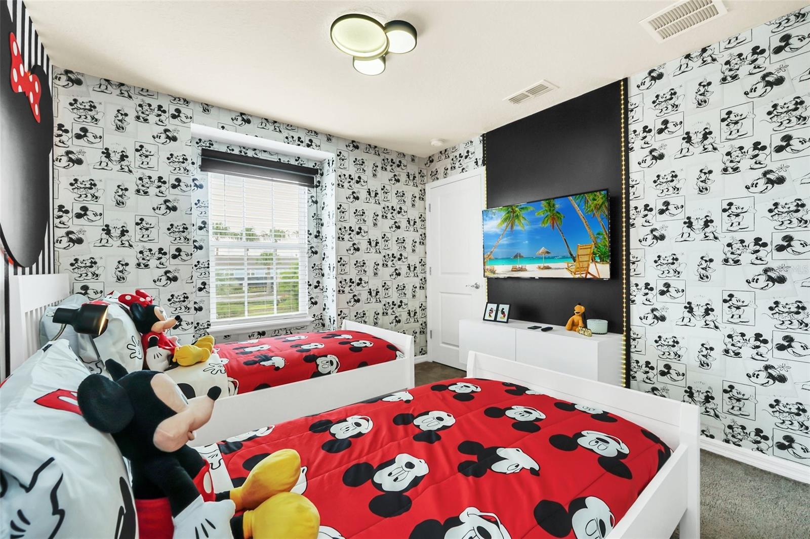 Image 39 of 49 For 830 Paradise Drive