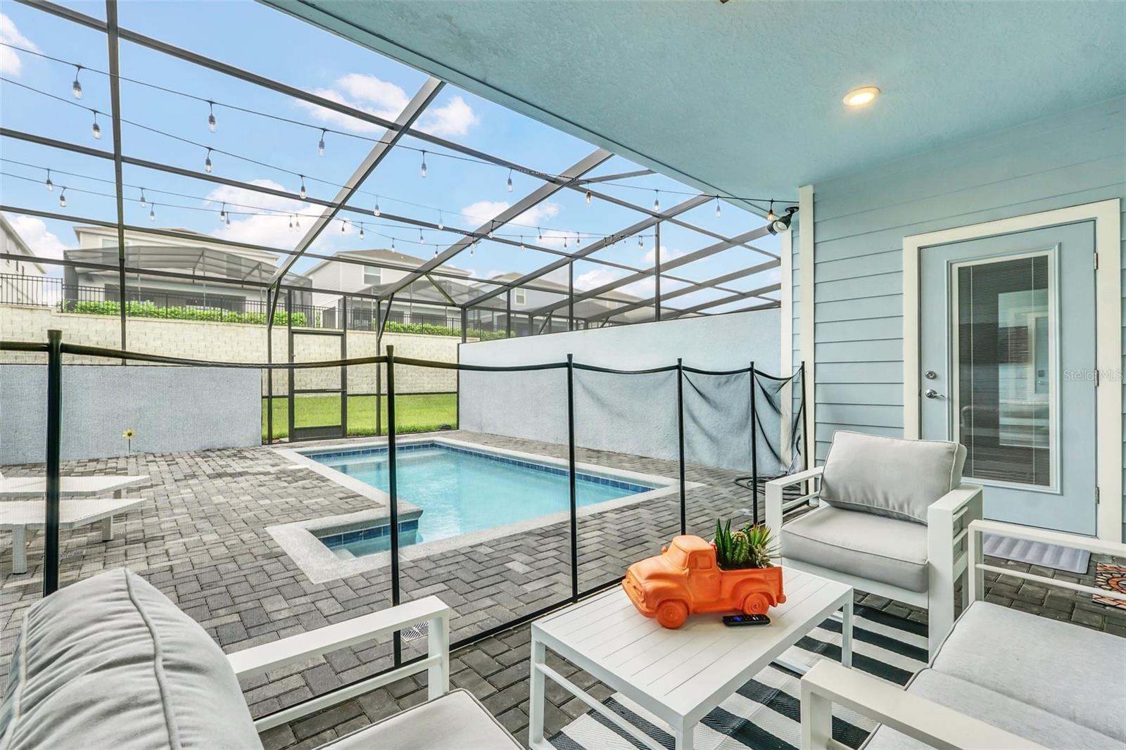 Image 44 of 49 For 830 Paradise Drive