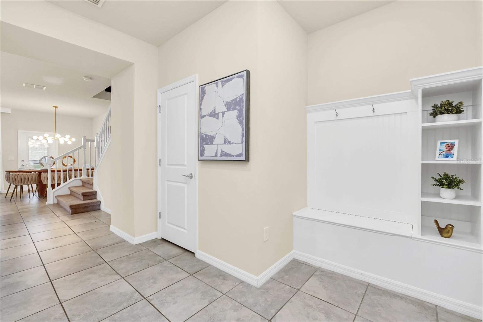 Image 5 of 49 For 830 Paradise Drive