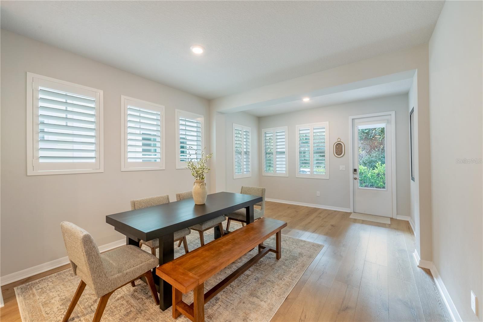 Image 13 of 35 For 934 Mckinnon Square