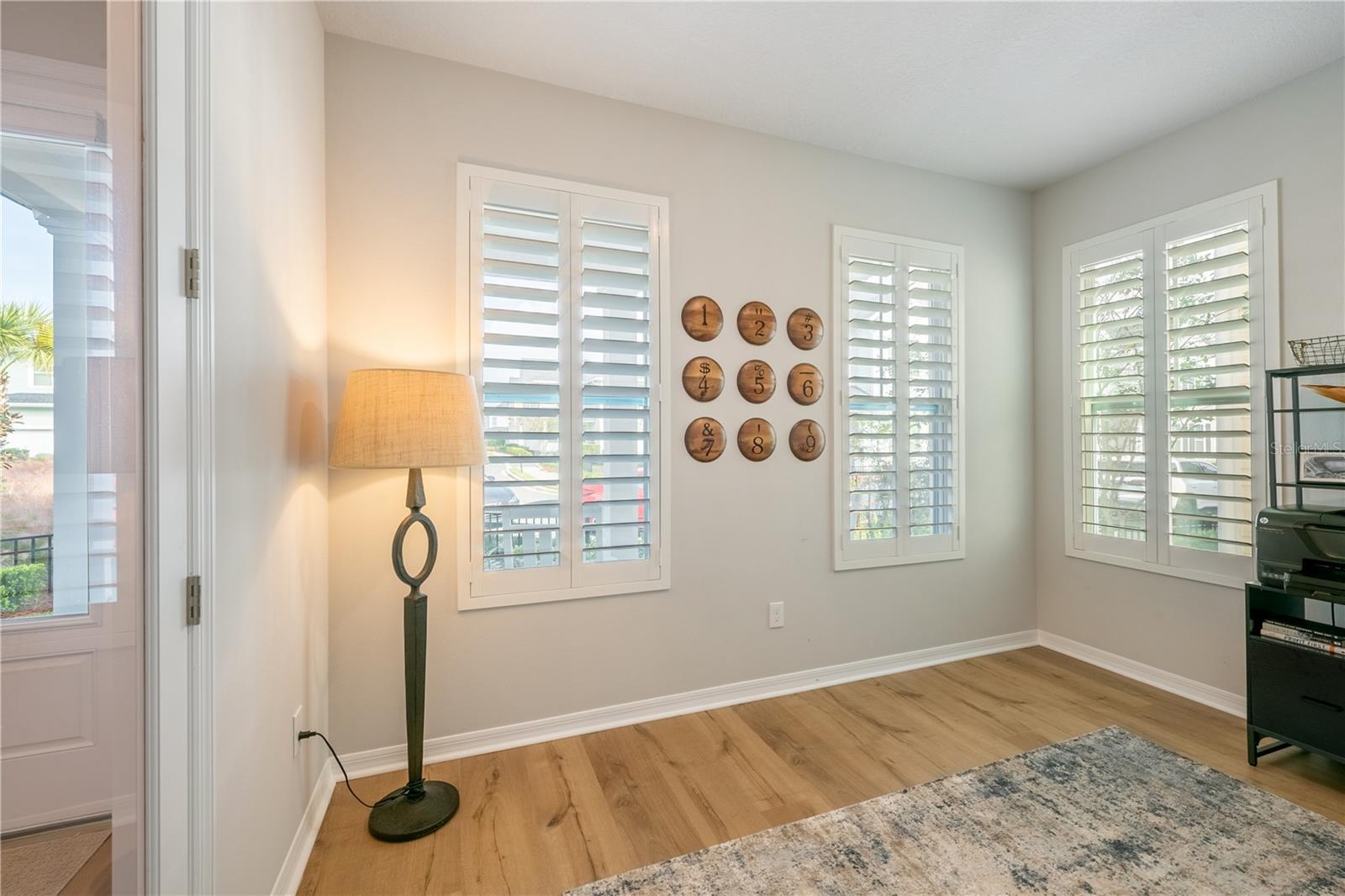 Image 17 of 35 For 934 Mckinnon Square