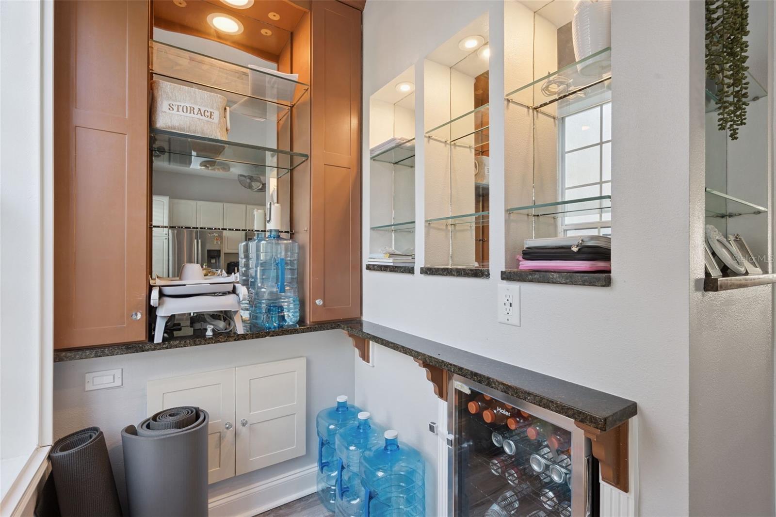 Image 12 of 53 For 629 Mulberry Avenue