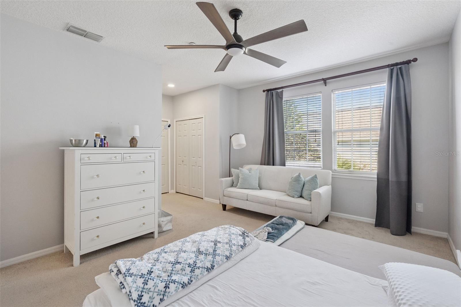 Image 15 of 53 For 629 Mulberry Avenue