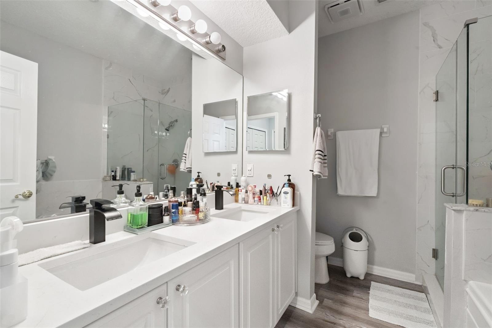 Image 20 of 53 For 629 Mulberry Avenue