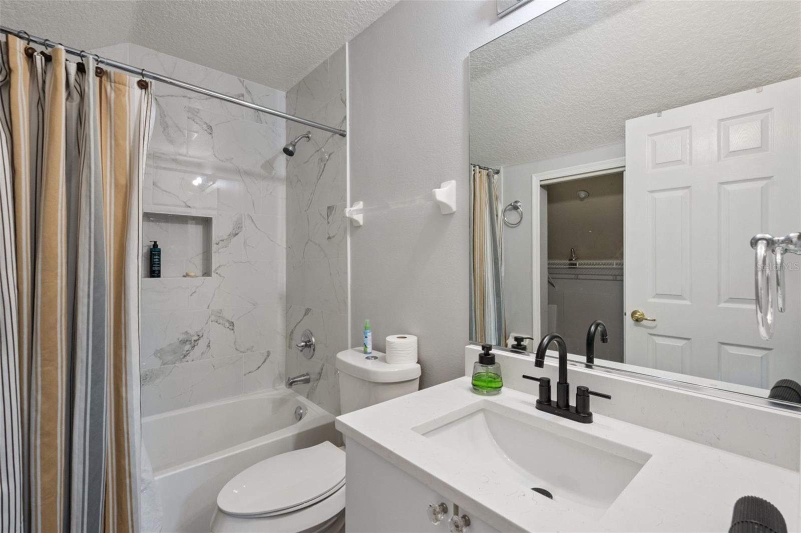 Image 21 of 53 For 629 Mulberry Avenue