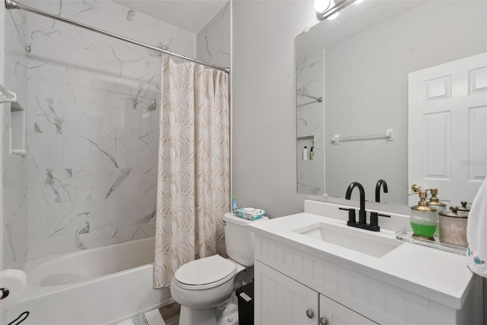 Image 22 of 53 For 629 Mulberry Avenue