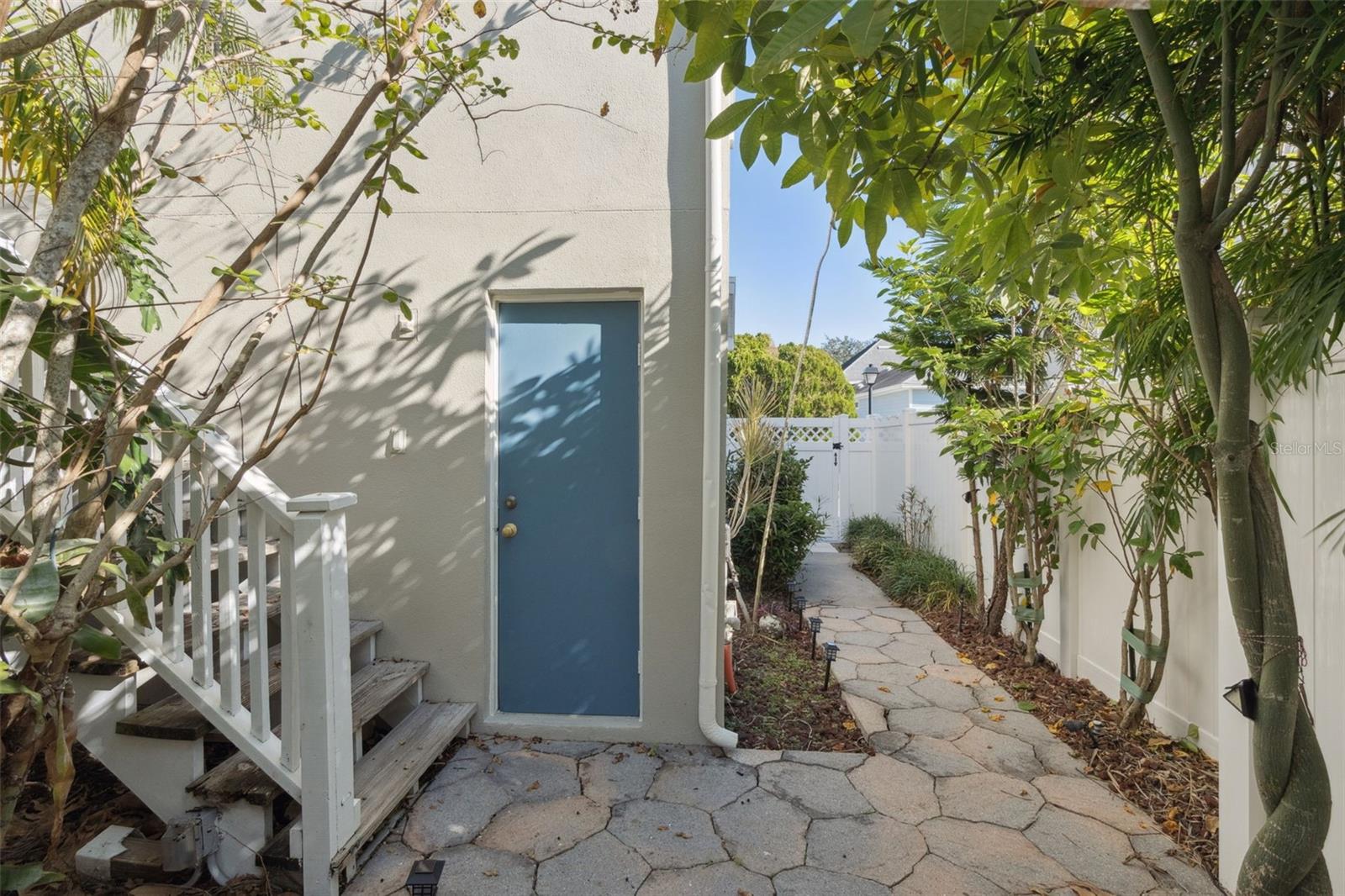 Image 30 of 53 For 629 Mulberry Avenue