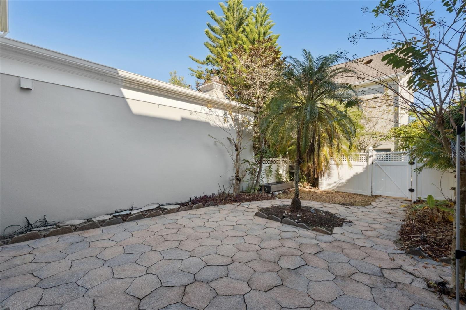 Image 31 of 53 For 629 Mulberry Avenue