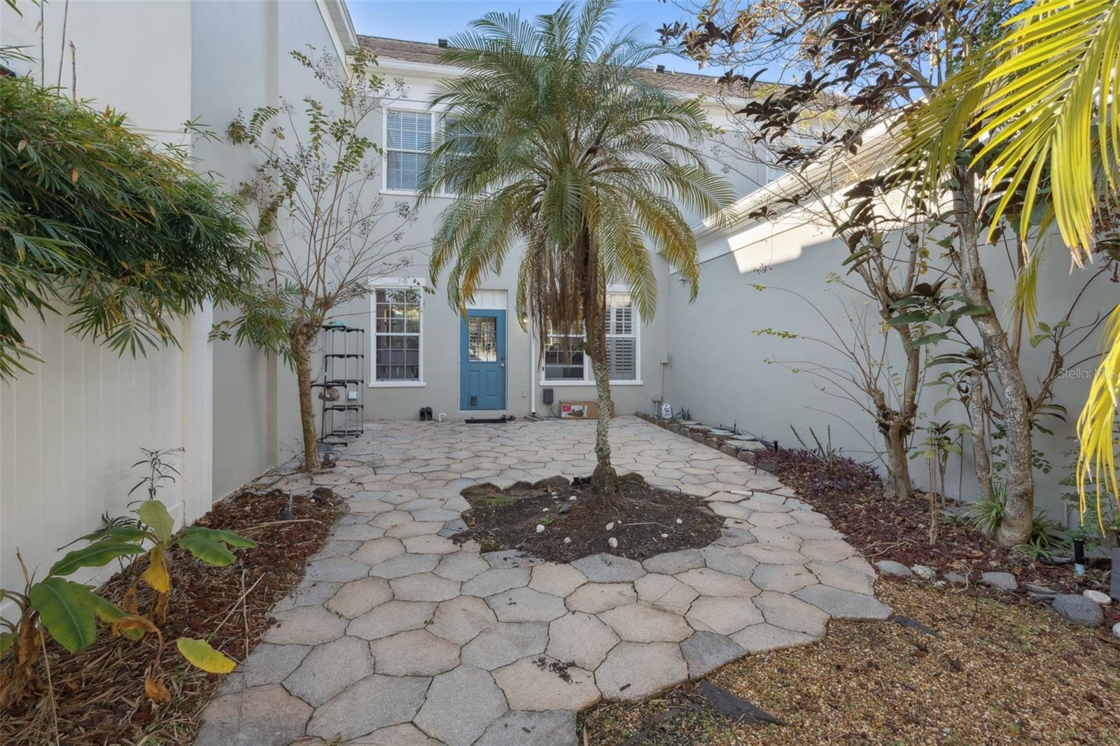 Image 32 of 53 For 629 Mulberry Avenue