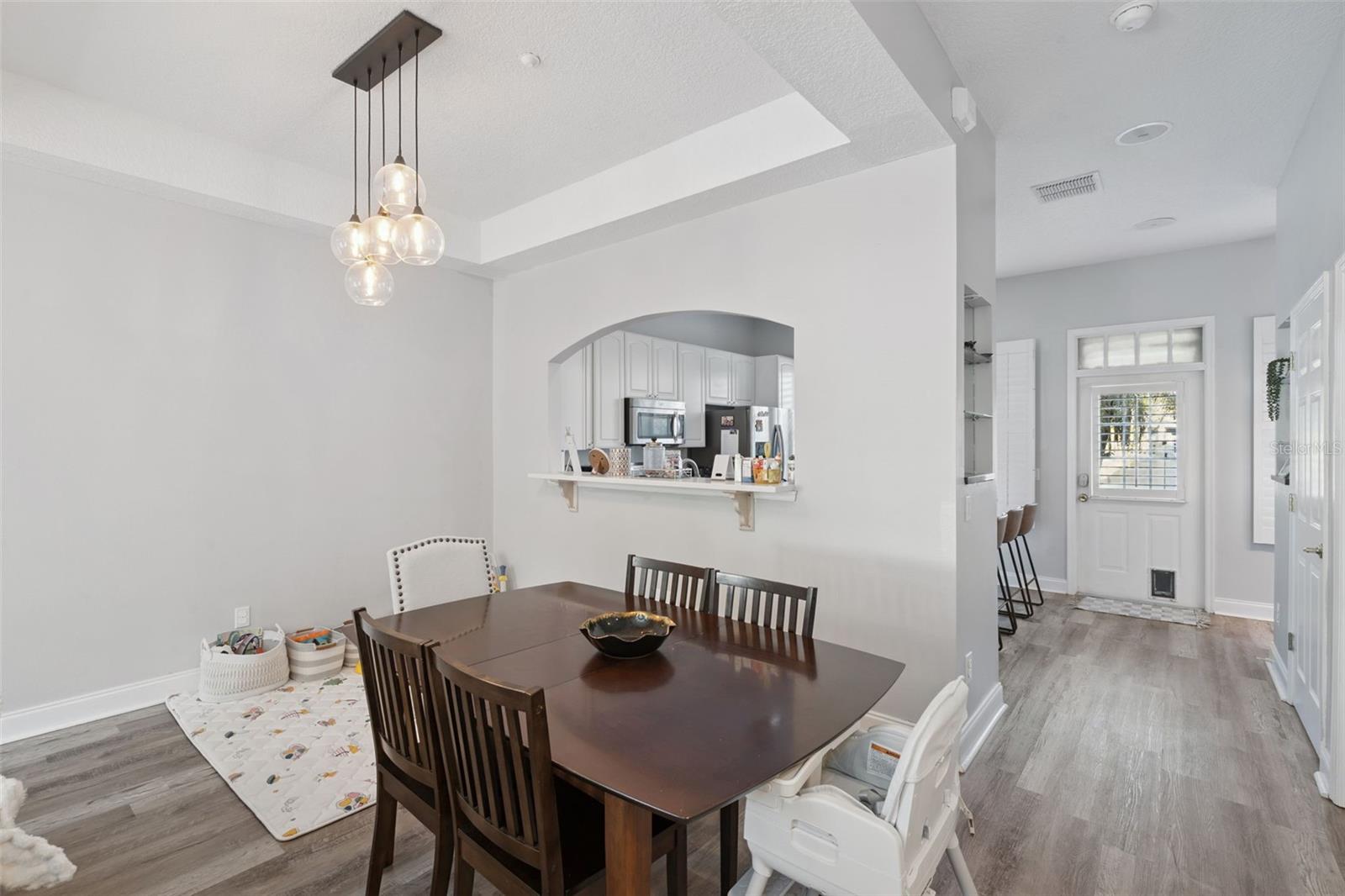 Image 7 of 53 For 629 Mulberry Avenue