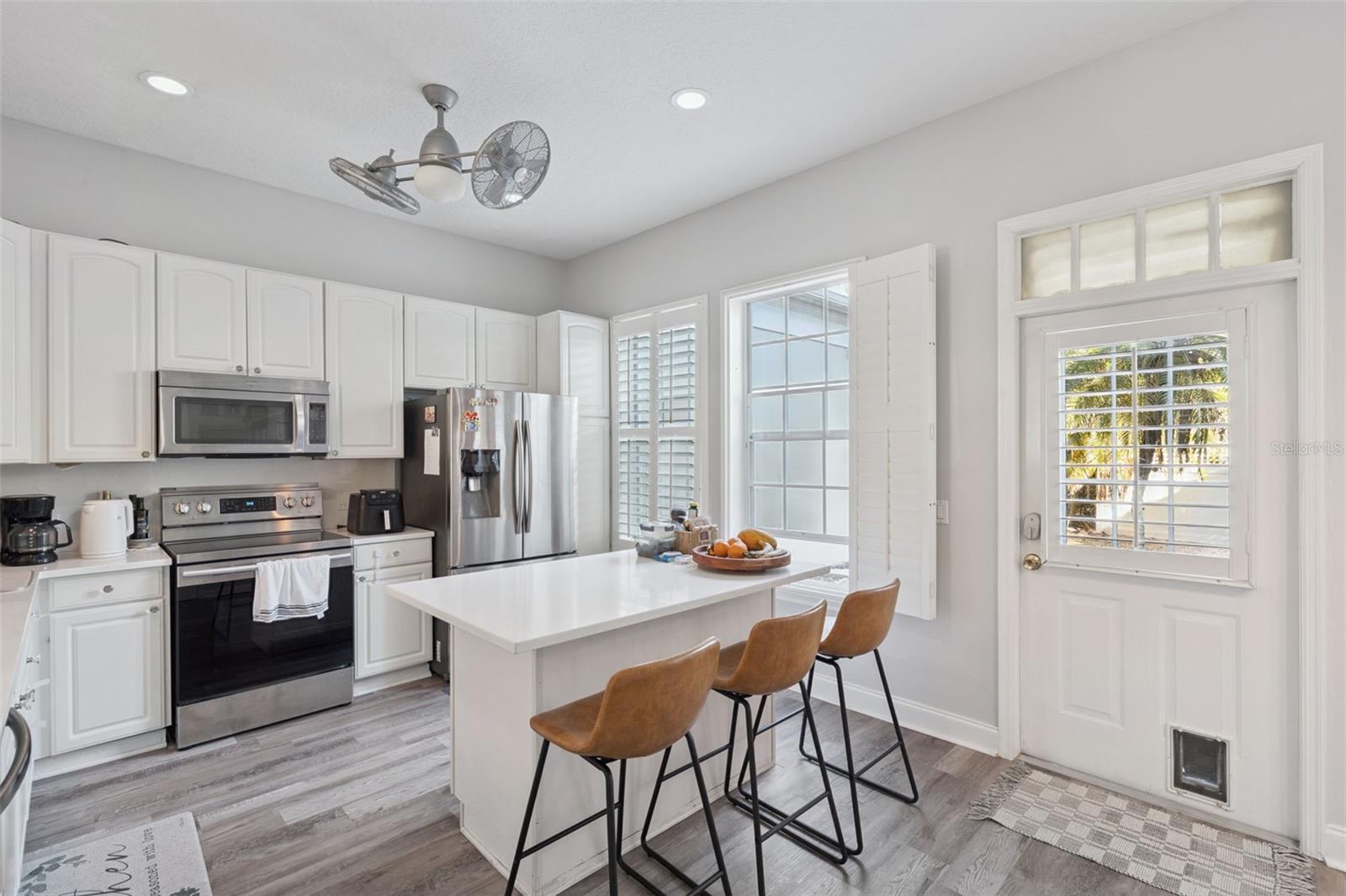 Image 9 of 53 For 629 Mulberry Avenue