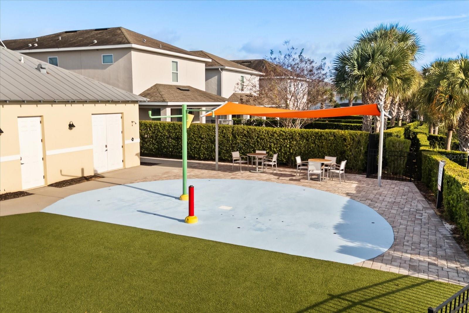 Image 36 of 38 For 300 Pendant Court