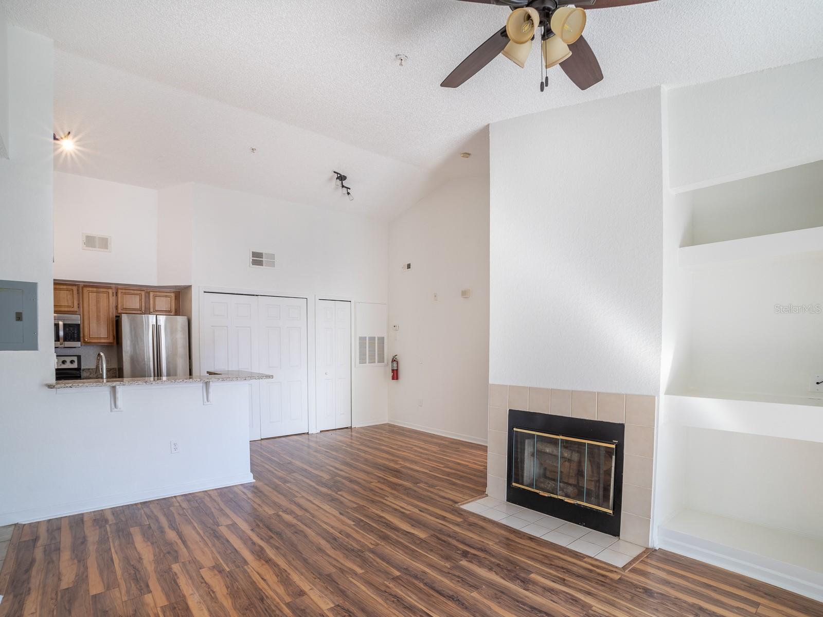 Image 3 of 26 For 8300 Elm Park Drive 738