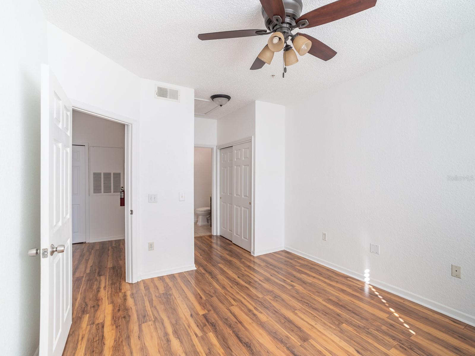 Image 8 of 26 For 8300 Elm Park Drive 738