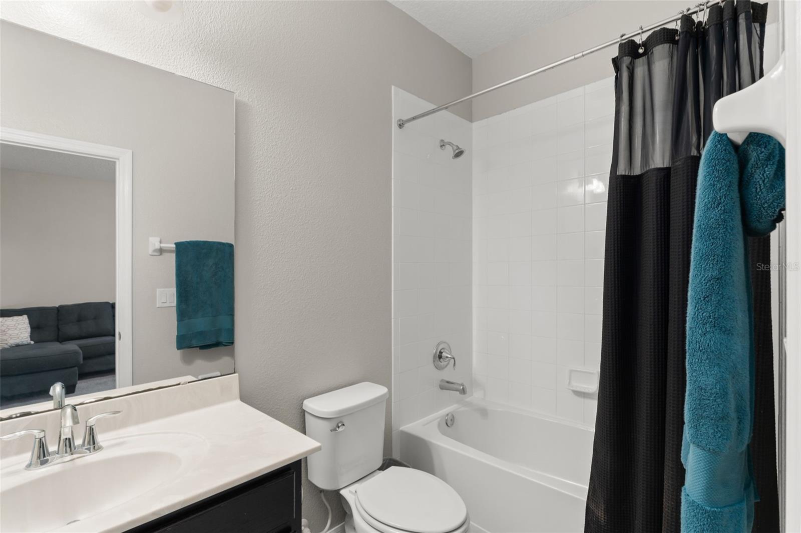 Image 22 of 36 For 2849 Econ Landing Boulevard