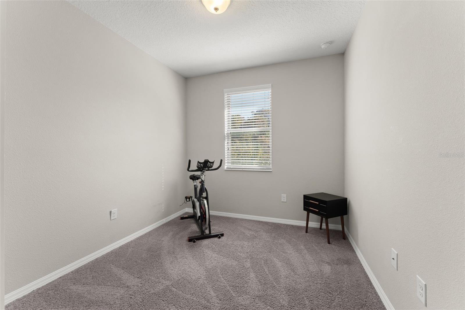 Image 23 of 36 For 2849 Econ Landing Boulevard