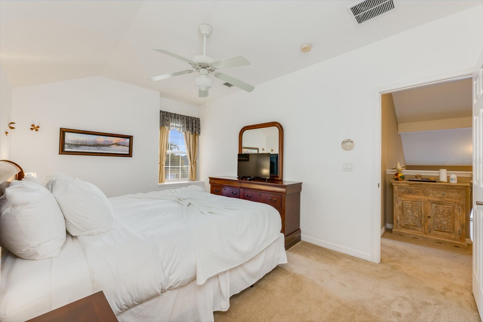 Image 28 of 37 For 549 Cadiz Loop