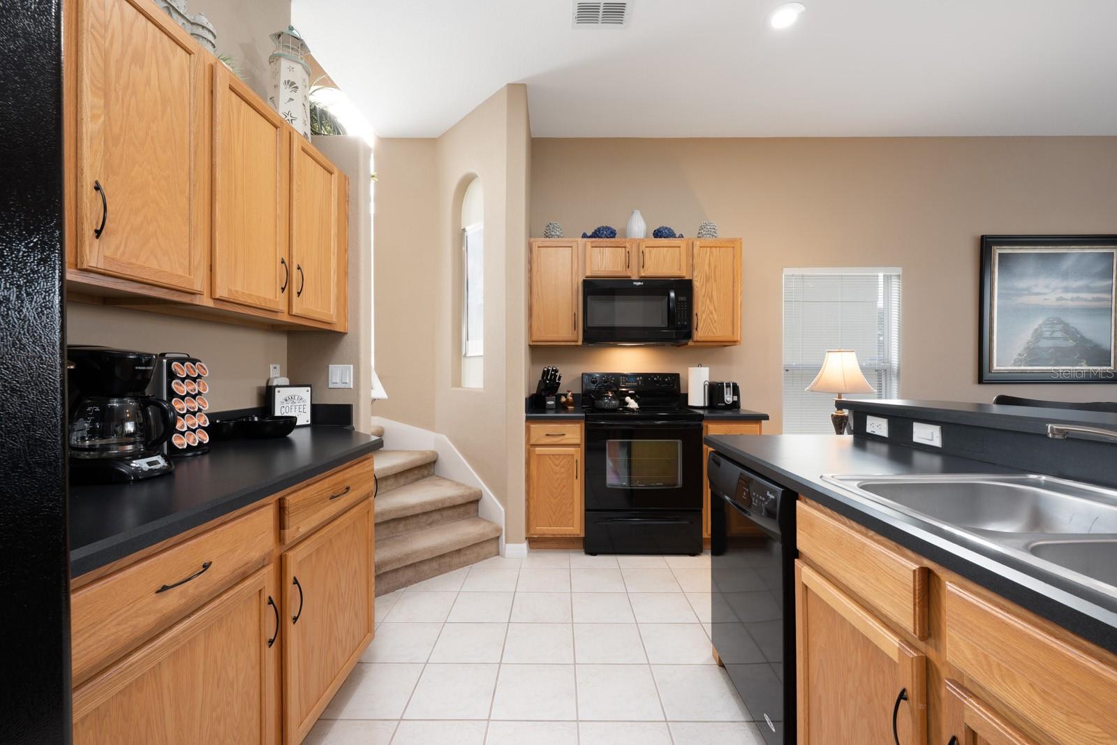 Image 8 of 37 For 549 Cadiz Loop