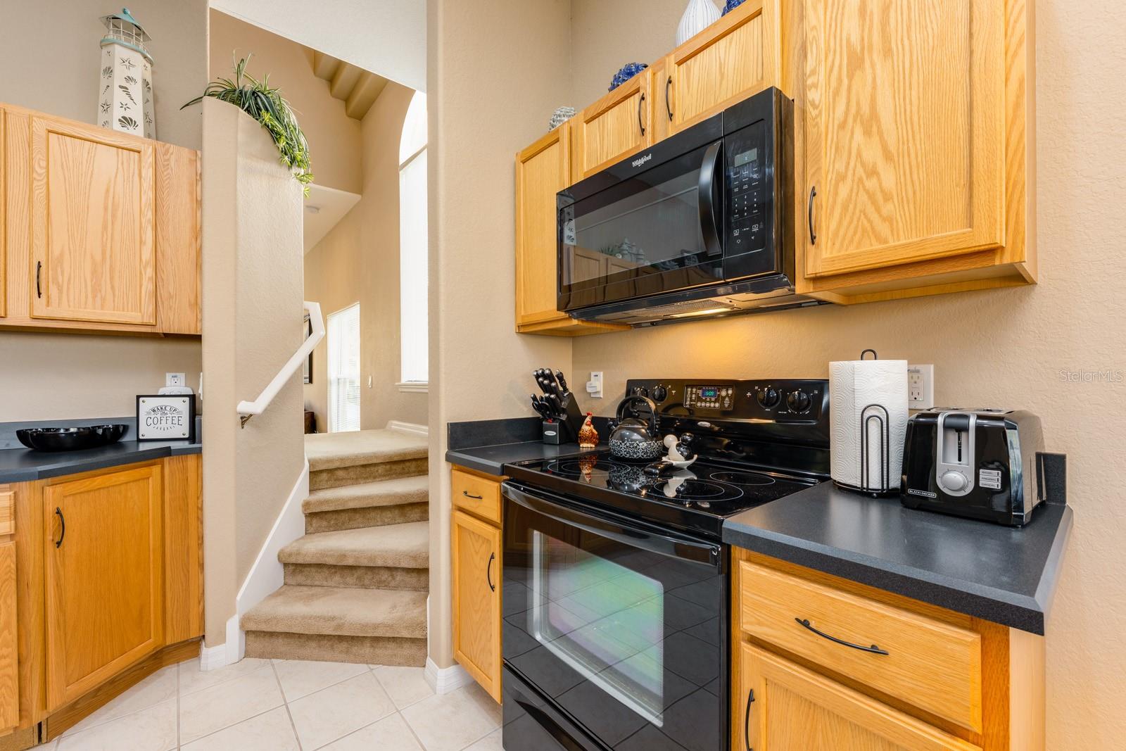 Image 9 of 37 For 549 Cadiz Loop