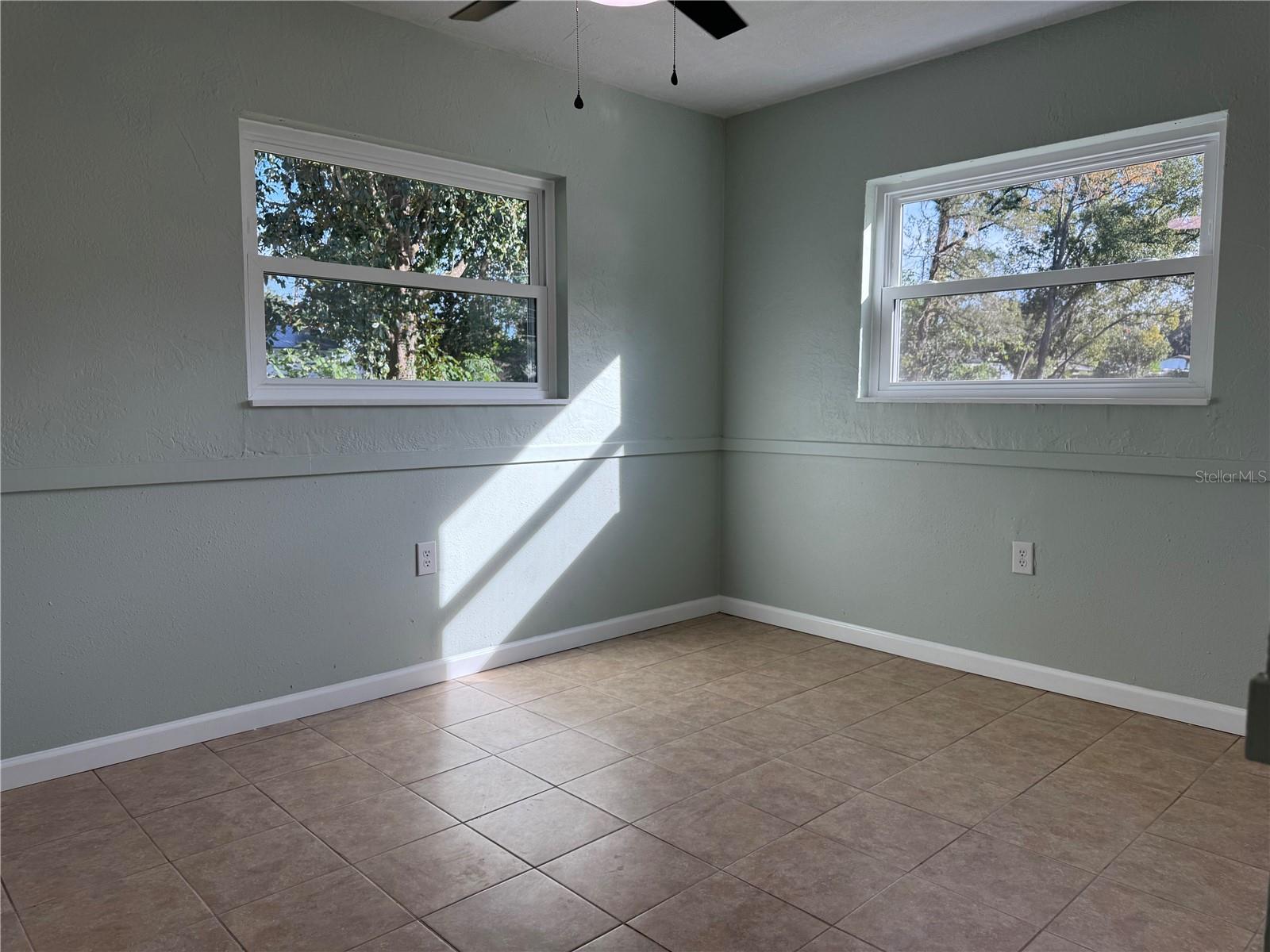 Image 18 of 30 For 1639 16th Avenue