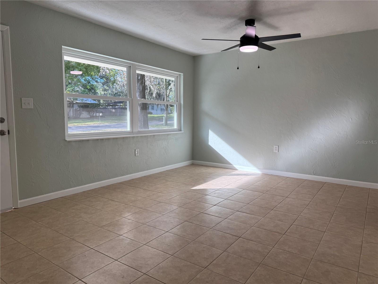 Image 21 of 30 For 1639 16th Avenue