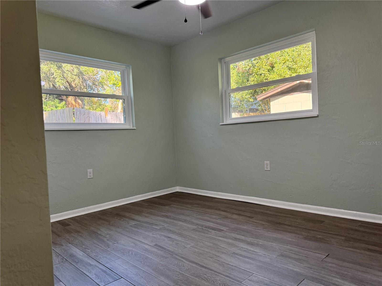 Image 26 of 30 For 1639 16th Avenue