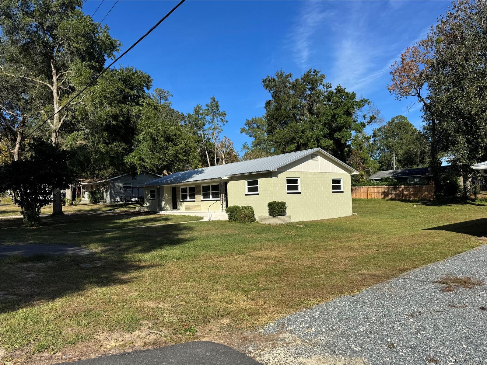 Image 4 of 30 For 1639 16th Avenue