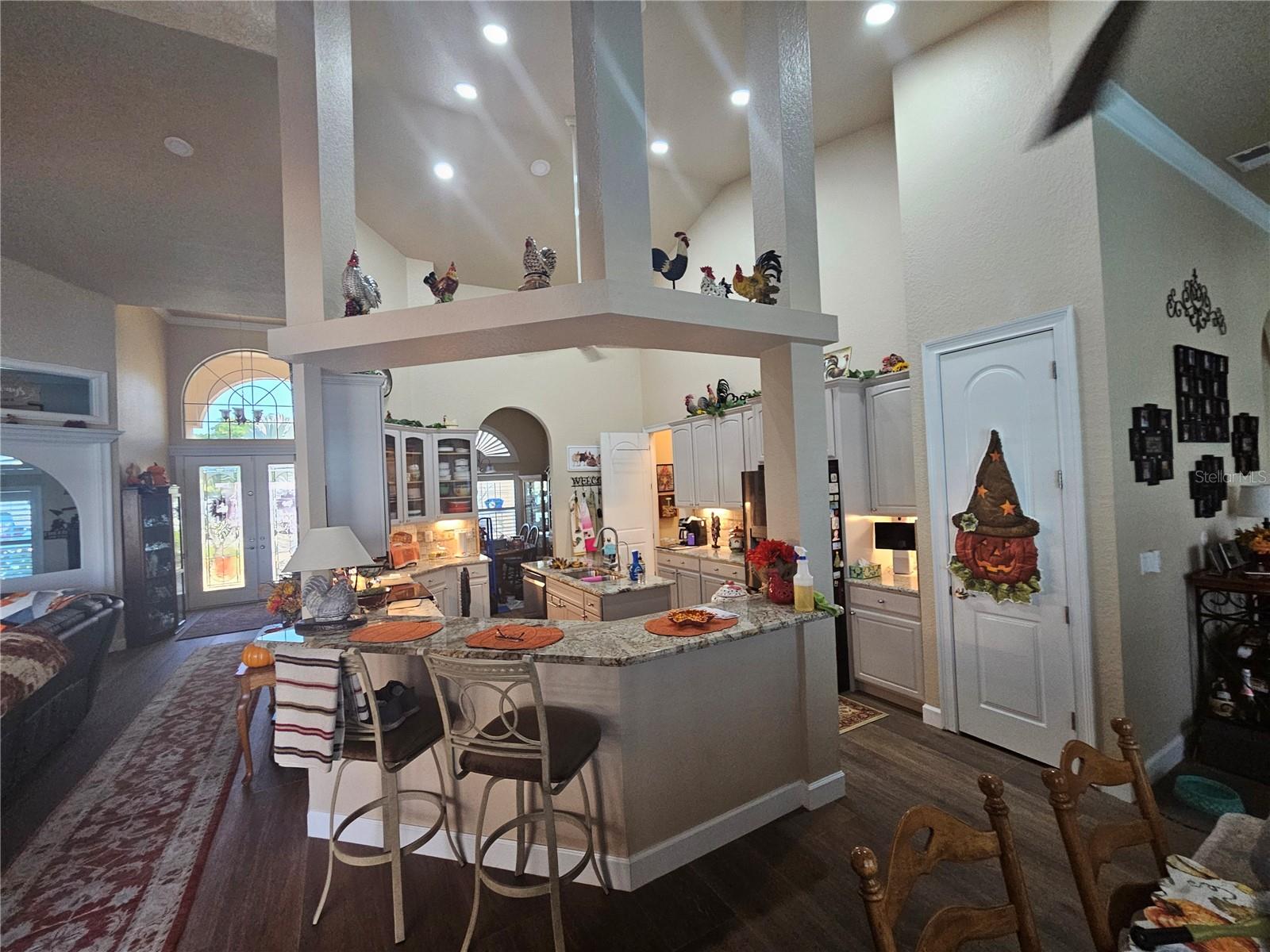 Image 19 of 45 For 116 Raintree Court