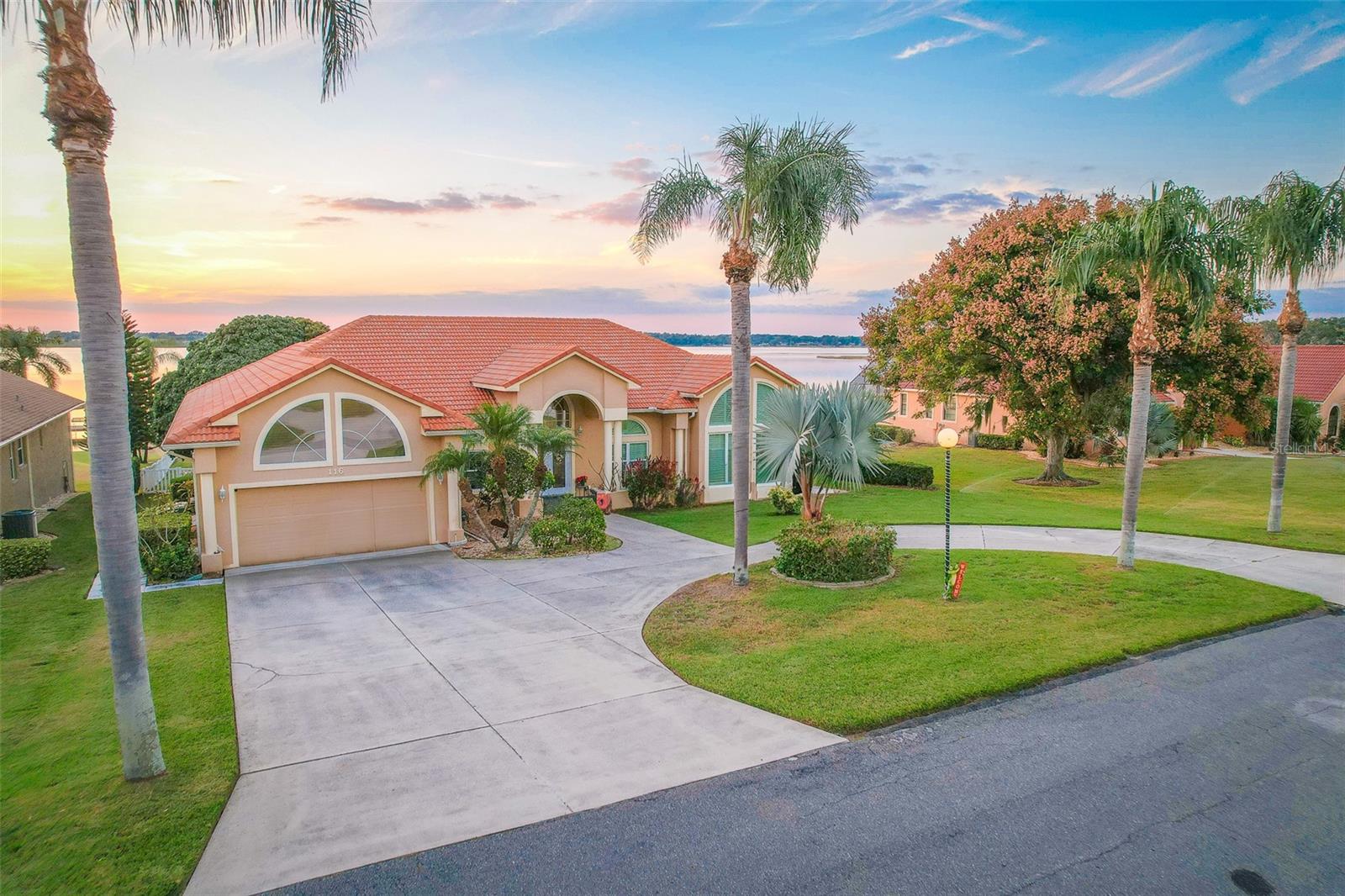 Image 2 of 45 For 116 Raintree Court