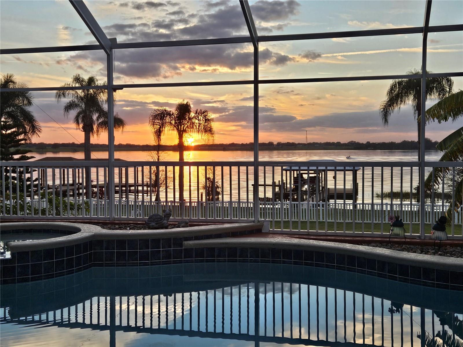 Image 43 of 45 For 116 Raintree Court