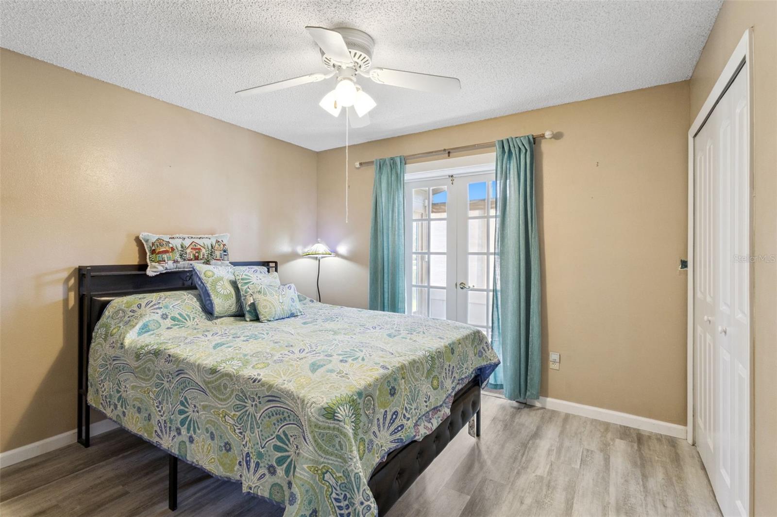 Image 29 of 63 For 5526 Deepdale Drive