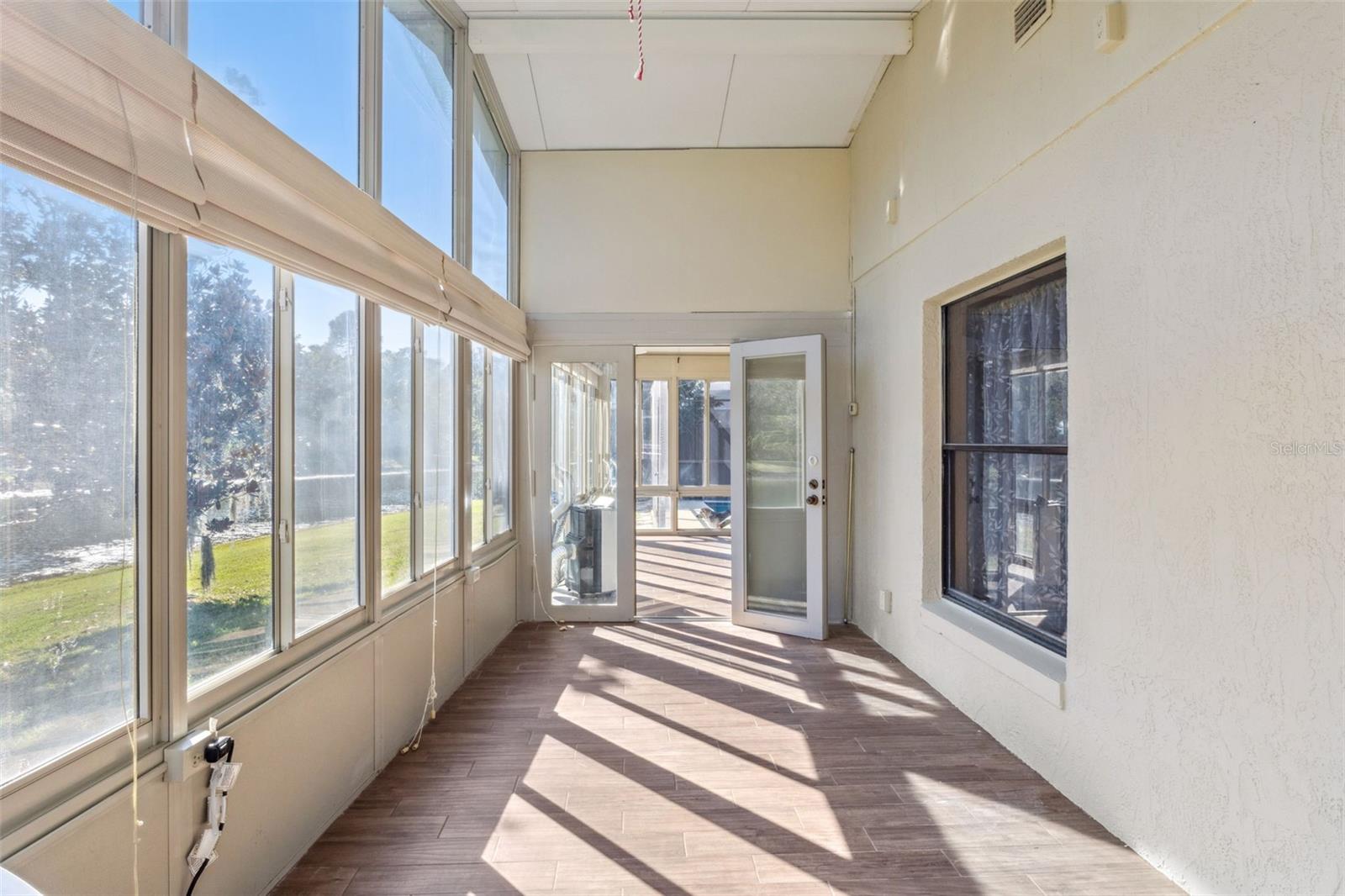 Image 38 of 63 For 5526 Deepdale Drive