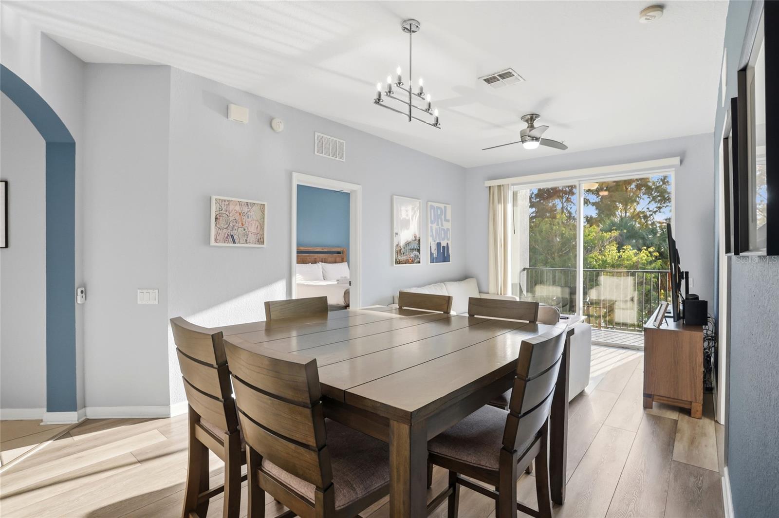 Image 18 of 40 For 4114 Breakview Drive 20802