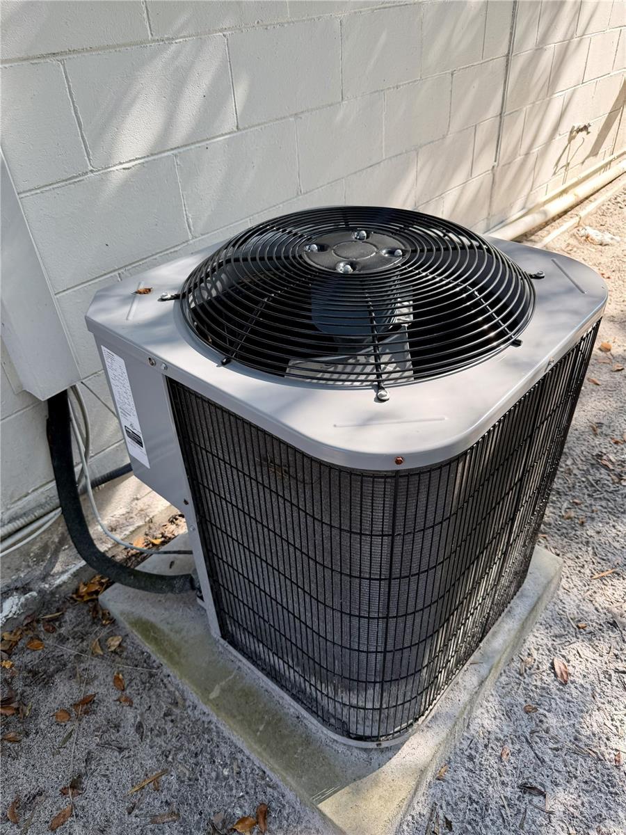 Image 15 of 17 For 29 Lake Drive