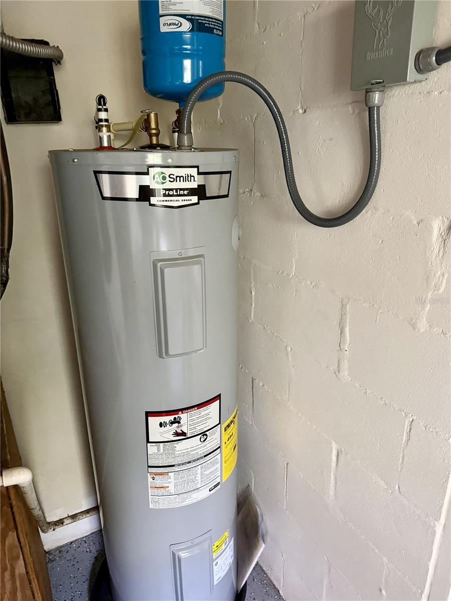 Image 16 of 17 For 29 Lake Drive