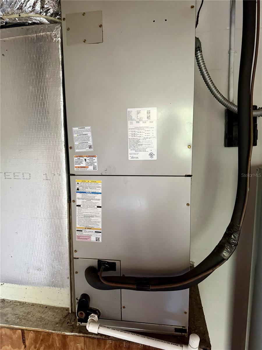 Image 17 of 17 For 29 Lake Drive