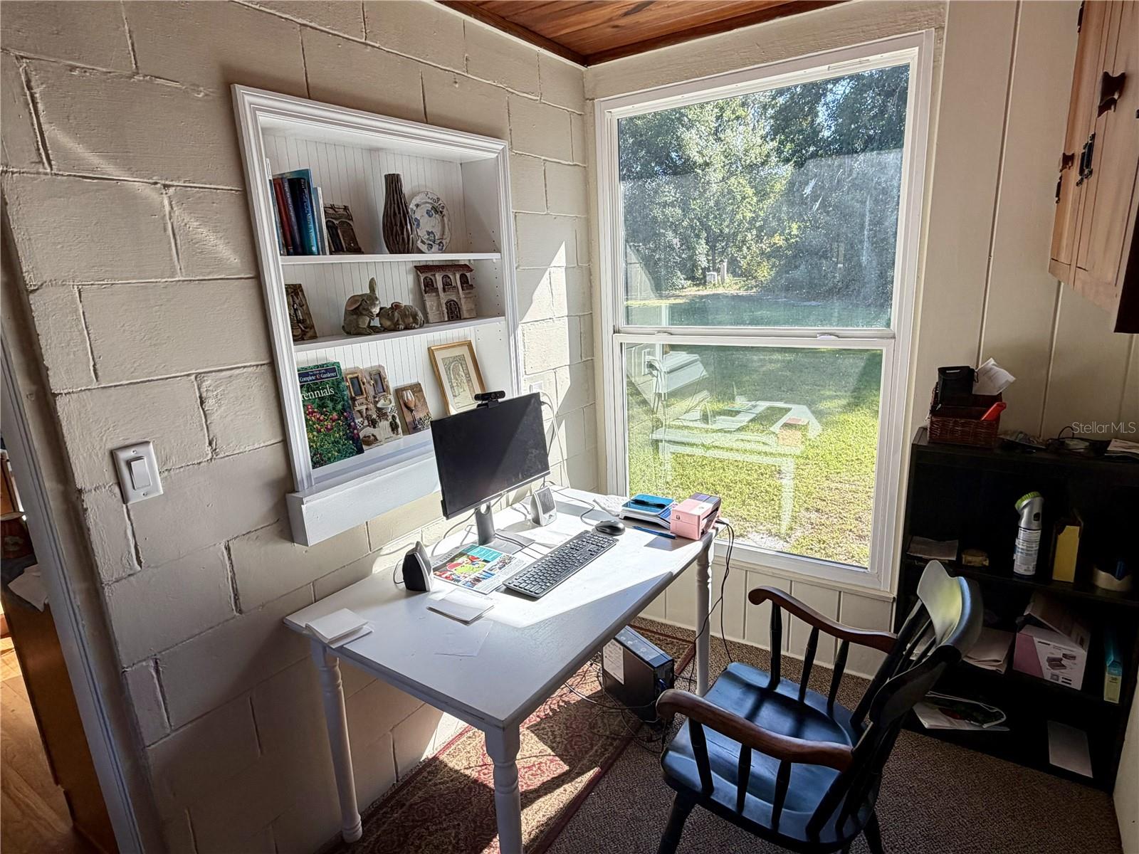 Image 7 of 17 For 29 Lake Drive